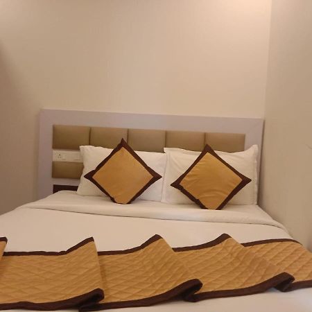 Clarks Inn Express ,Sirkazhi Extérieur photo